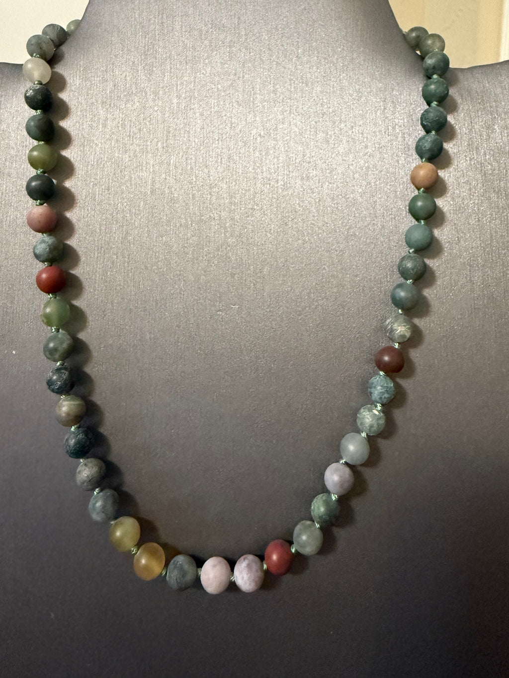 8mm Knotted Natural Green/Multi Stone Choker