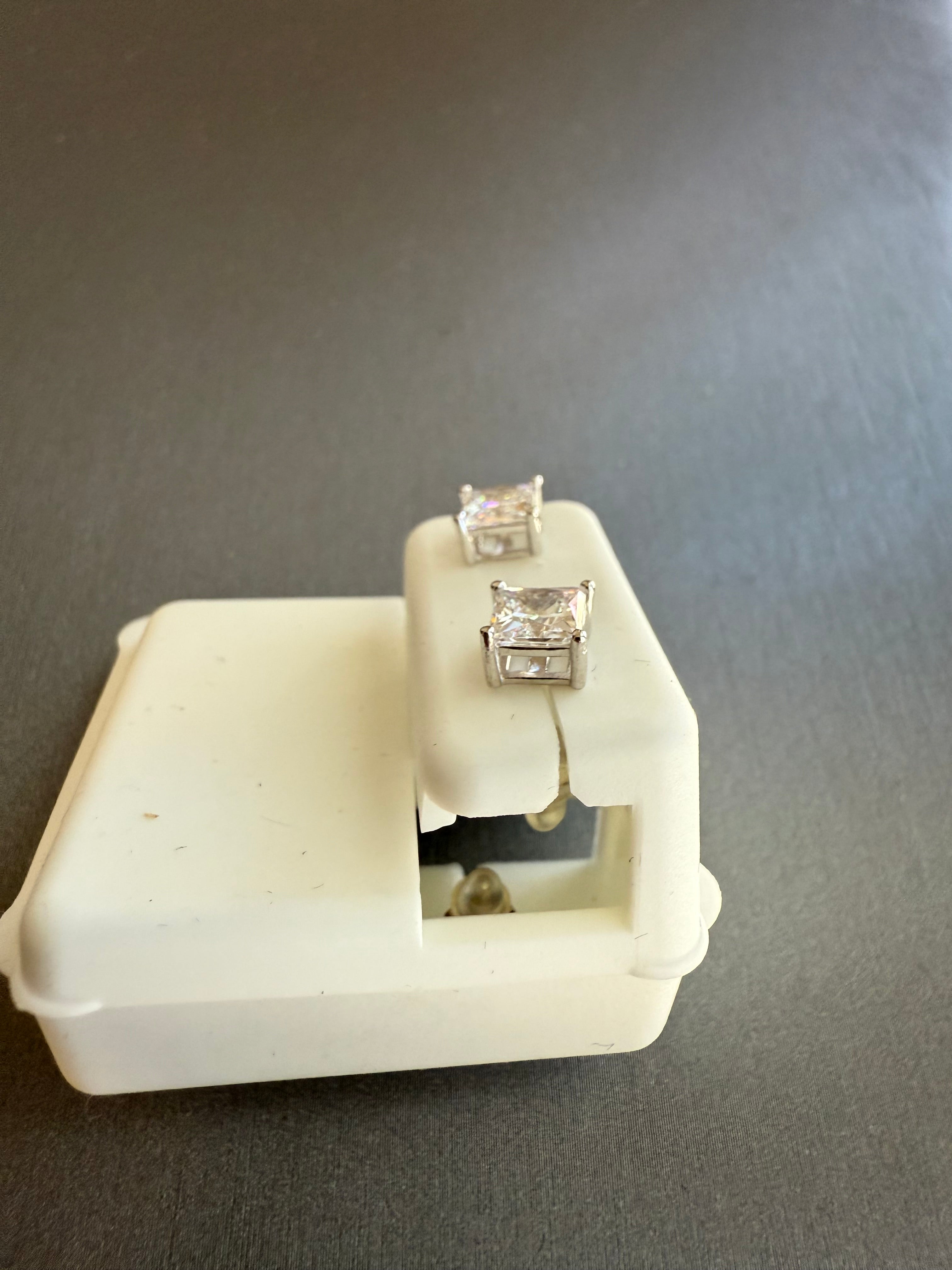 925 Sterling Silver 5mm Cubic Zirconia Square Studs (Basket Setting)